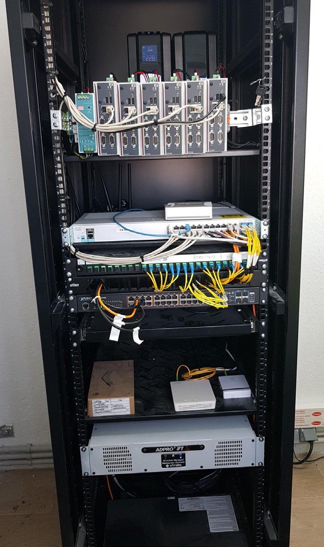 Server rack